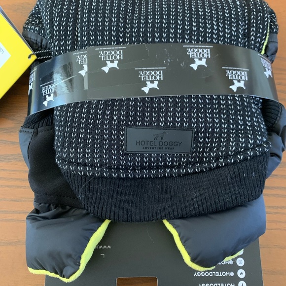 Hotel Doggy Adventure Wear - Hybrid Vest, Black. - Picture 7 of 10